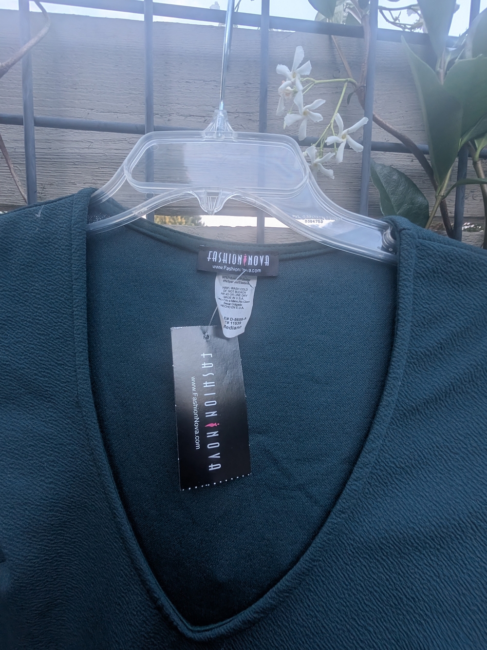 Fashion Nova V-Neck Dress Casual Smart in Teal
